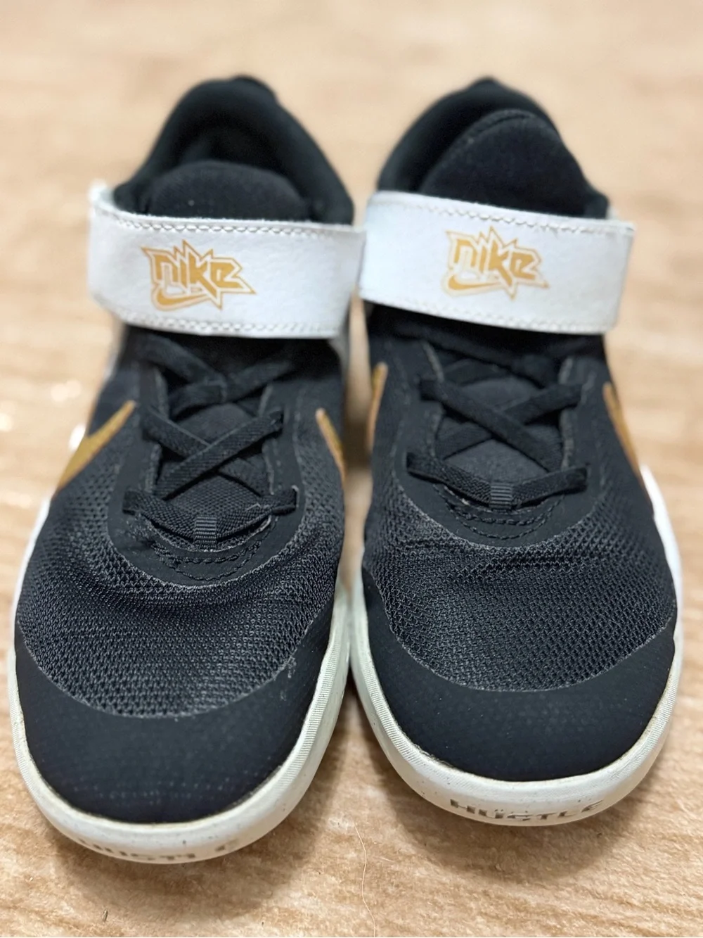 Nike Kids Black and Gold Hook-and-Loop Sneakers